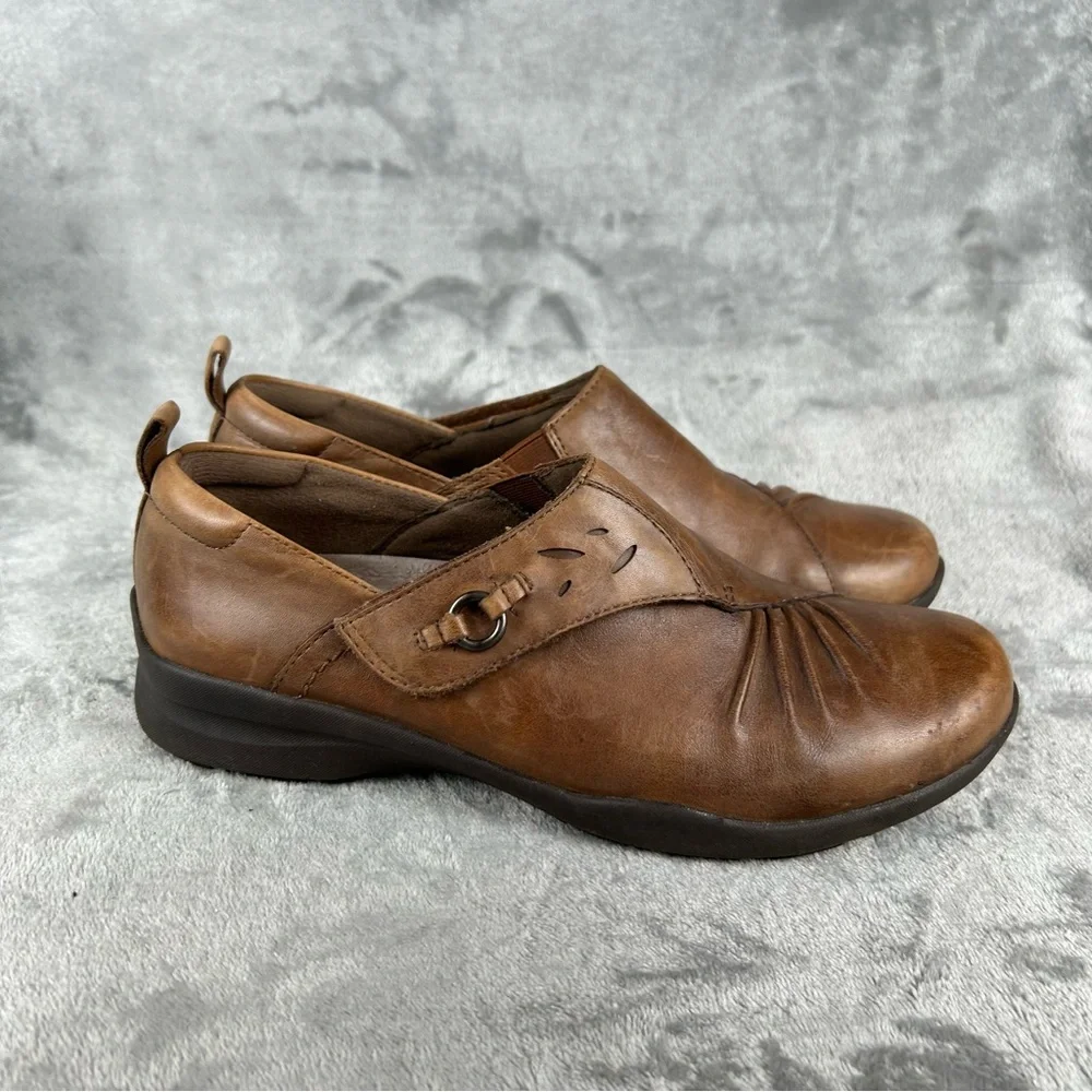 Earth Amity Loafers Womens 7.5‎ Brown Leather Comfort Flats Shoes Adjust Strap